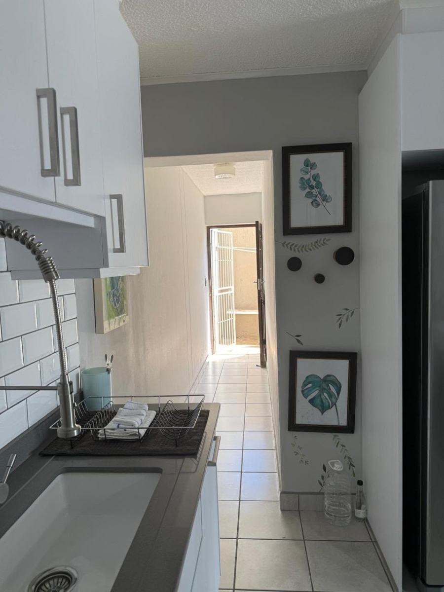 2 Bedroom Property for Sale in Hartenbos Heuwels Western Cape